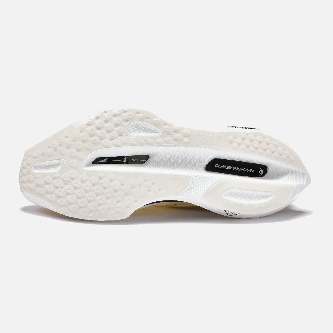 MEN'S FLAME 5: Egret/Black