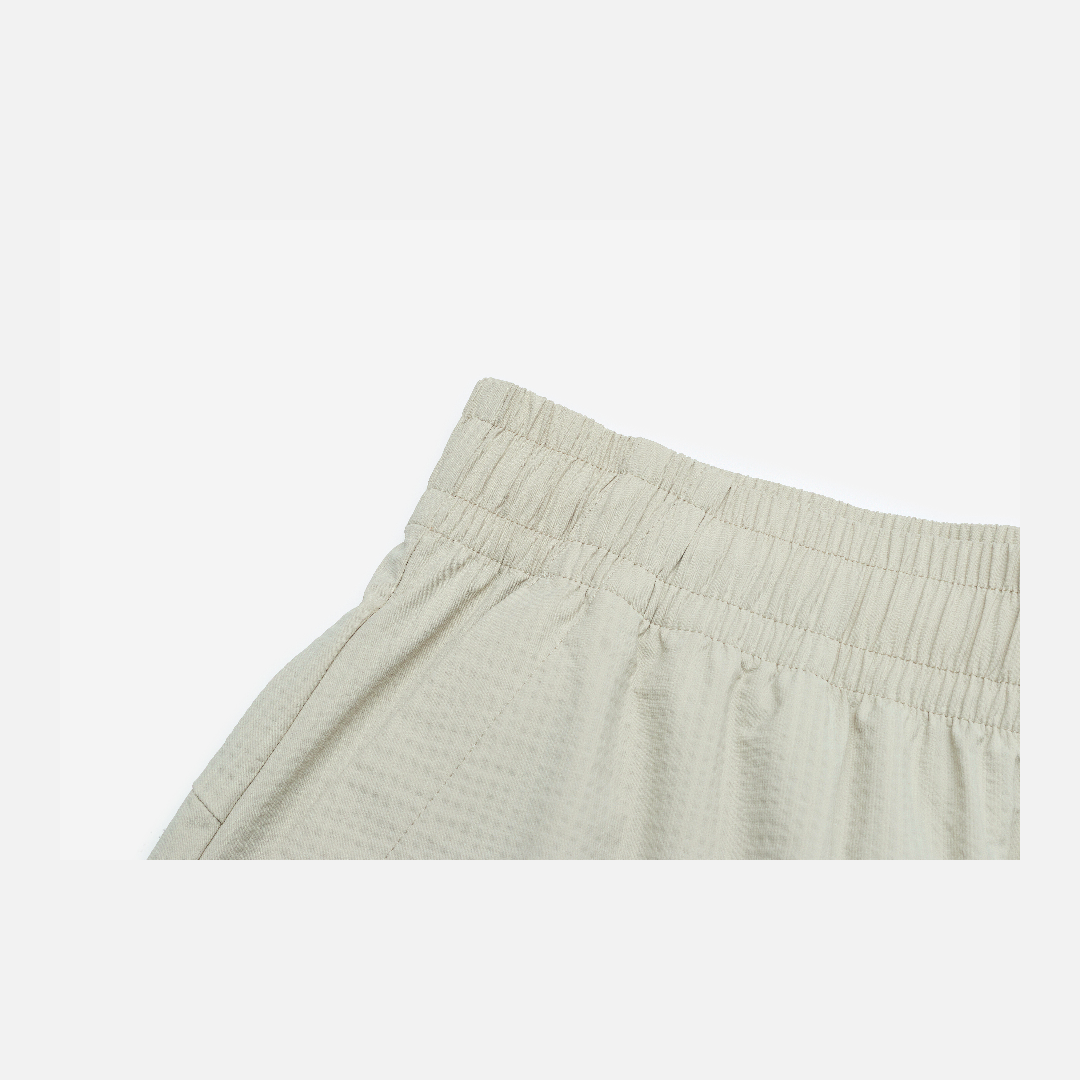 MEN'S Nikola Jokić - Logo Shorts : Cream - 361 Degrees
