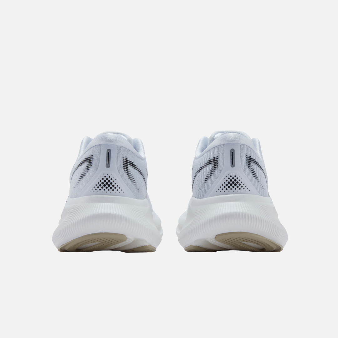 361-ELEOS 2: White/Black