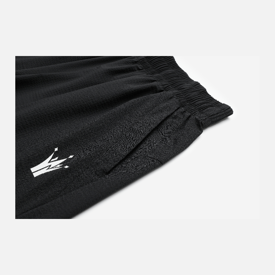 MEN'S Nikola Jokić - Logo Shorts : Black - 361 Degrees