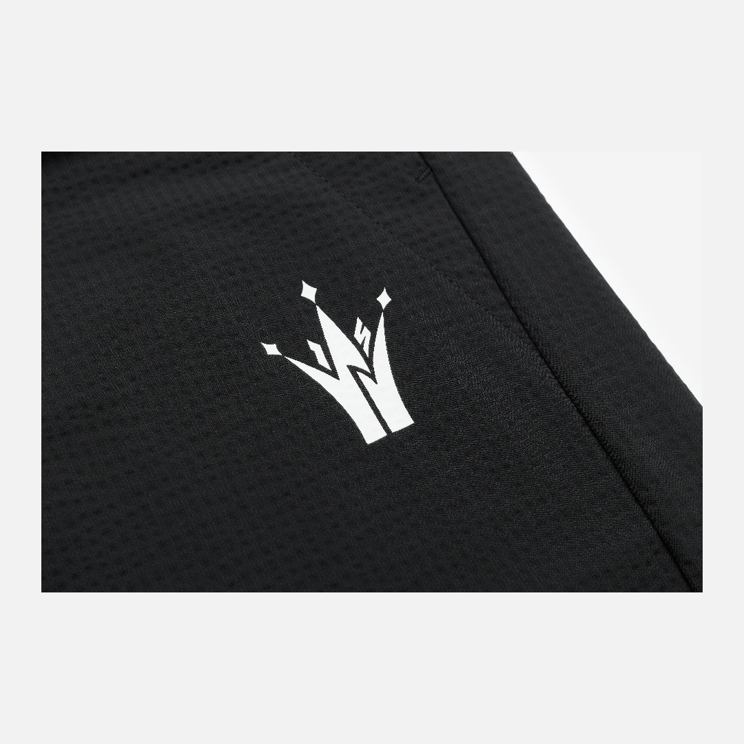 MEN'S Nikola Jokić - Logo Shorts : Black - 361 Degrees